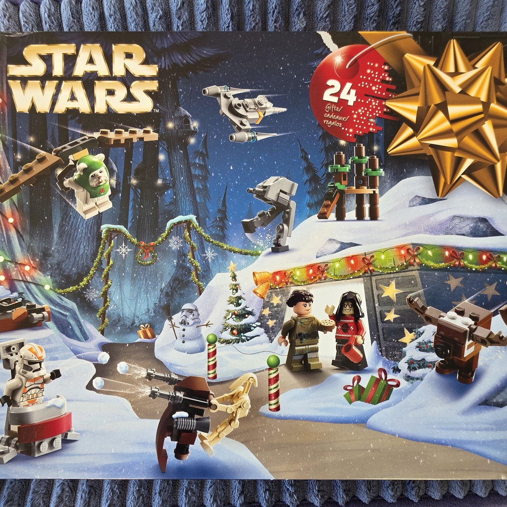 Star Wars Advent Calendar with Figures